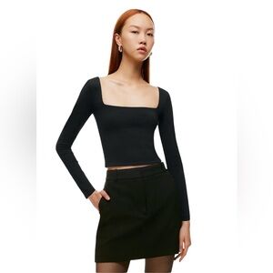 NWT Aritzia Babaton Black Contour Squareneck Longsleeve